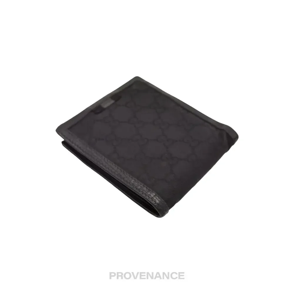 Gucci bifold wallet